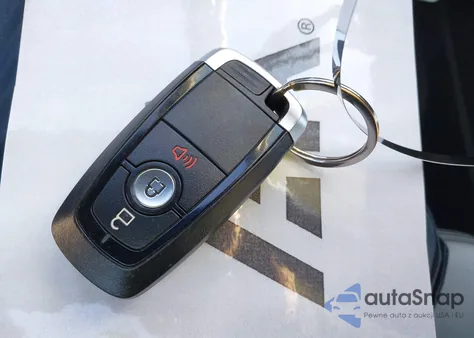 2021 Ford Ecosport Titanium z USA, uszkodzony, nr VIN MAJ3S2KE5MC444450